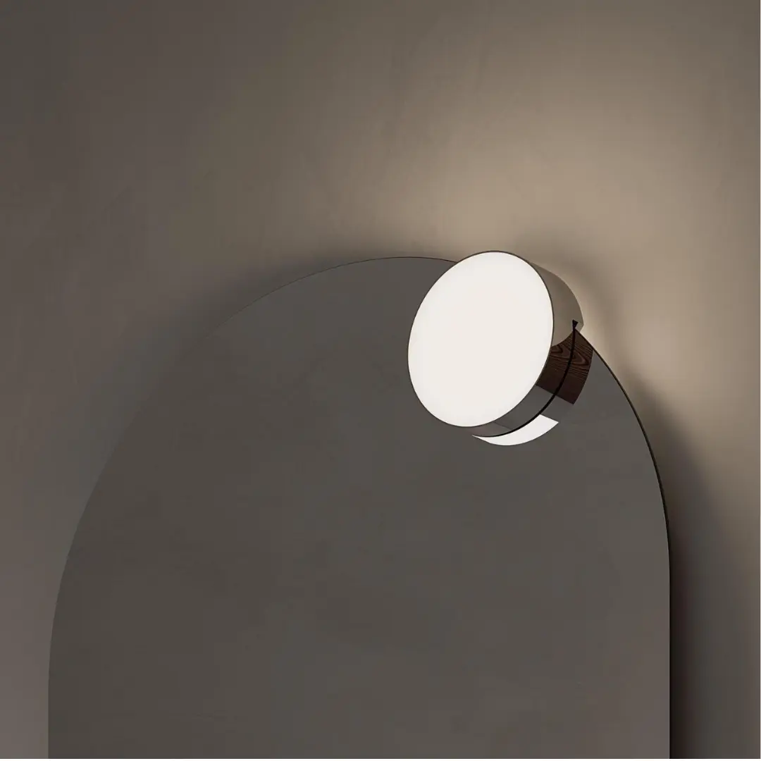 Faretti per l’illuminazione del bagno eleganti e versatili