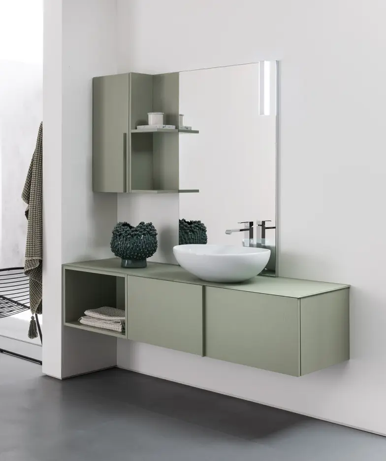 Mobili da bagno moderni ed eleganti disponibili nello showroom Giorgetti Renzo