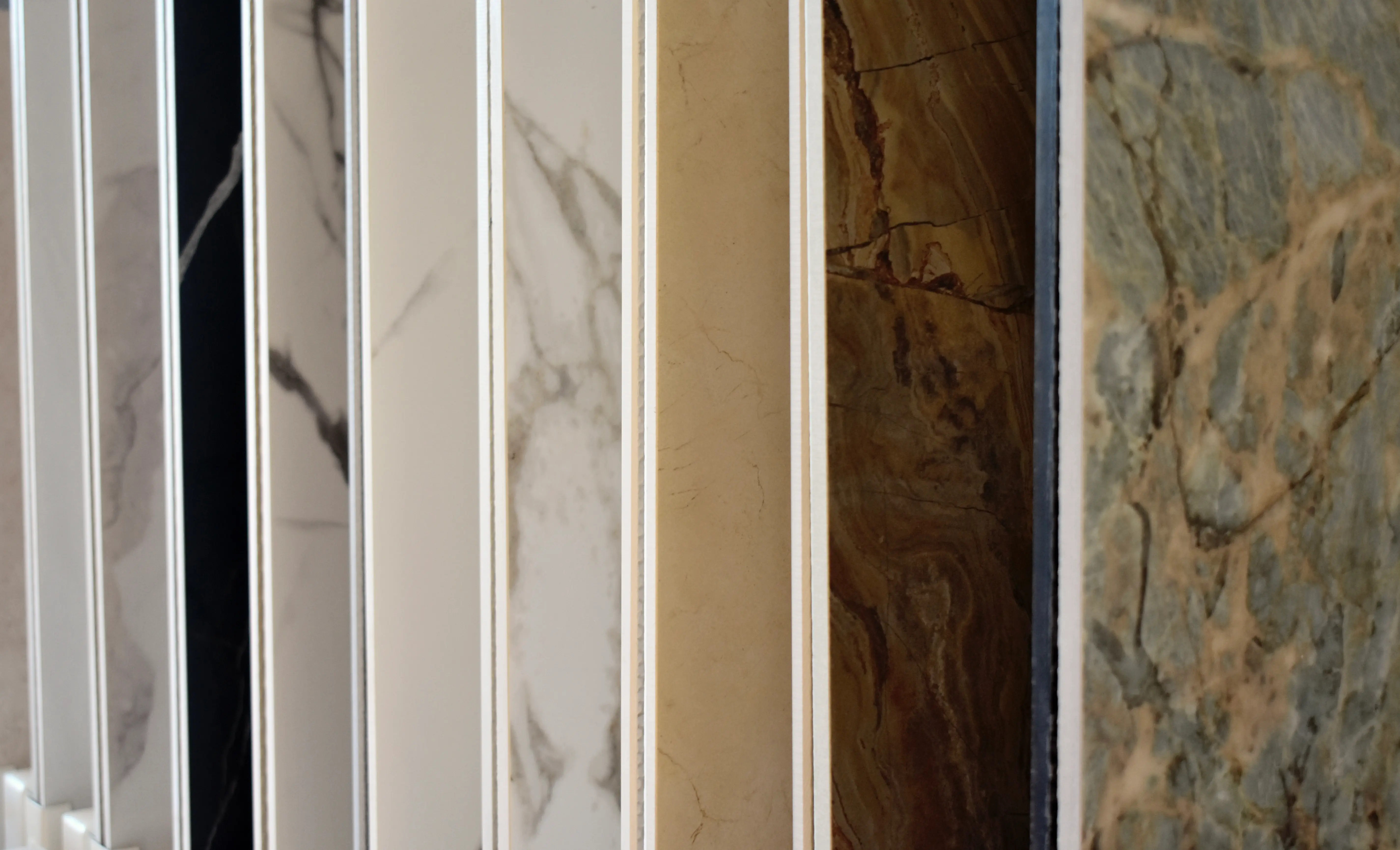 Ampia gamma di pavimenti e rivestimenti per interni ed esterni