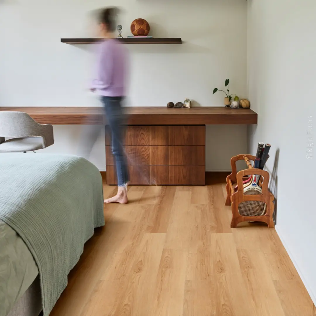 Pavimenti SPC a incastro, resistenti all’umidità e facili da installare